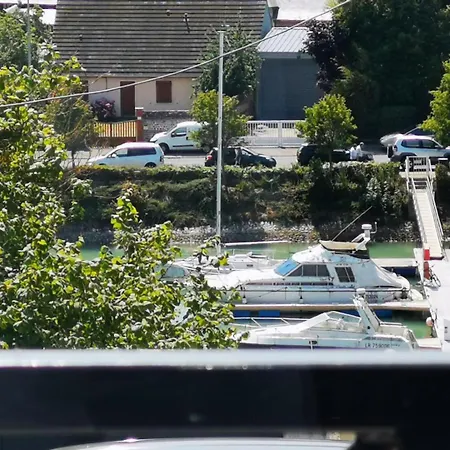 Gite Gites De France - Les Violettes Holiday home